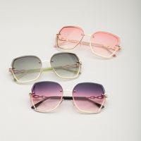 Elegant Gradient Color Pc Polygon Frameless Women's Sunglasses main image 1