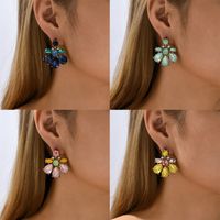 1 Pair Simple Style Flower Plastic Rhinestone Women's Drop Earrings main image 3