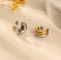 1 Pair Simple Style C Shape Plating Titanium Steel Gold Plated Earrings main image 3