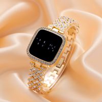 Simple Style Commute Solid Color Jewelry Buckle Quartz Women's Watches main image 4