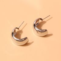 1 Pair Simple Style Solid Color Three-dimensional Metal Ear Studs main image 7
