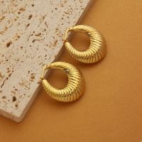 1 Pair Retro Simple Style C Shape U Shape Solid Color Plating Titanium Steel 18k Gold Plated Earrings main image 4