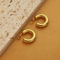 1 Paar Retro Einfacher Stil C-form U-form Einfarbig Überzug Titan Stahl 18 Karat Vergoldet Ohrringe sku image 2