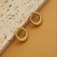 1 Pair Retro Simple Style C Shape U Shape Solid Color Plating Titanium Steel 18k Gold Plated Earrings sku image 12
