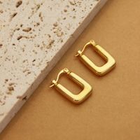 1 Paar Retro Einfacher Stil C-form U-form Einfarbig Überzug Titan Stahl 18 Karat Vergoldet Ohrringe sku image 3