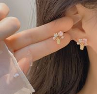 1 Pair Cute Simple Style Flower Plating Inlay Copper Zircon 14k Gold Plated Ear Studs main image 1