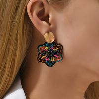 1 Paar Ethnischer Stil Blume Stickerei Perlen Harz Zinklegierung Handgefertigt Hängende Ohrringe main image 1