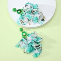 1 Pair Elegant Vacation Petal Beaded Handmade Beaded Cloth Lace Drop Earrings sku image 10