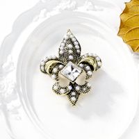 Retro Anchor Alloy Inlay Artificial Pearls Unisex Brooches main image 1