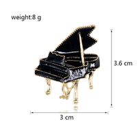 Simple Style Piano Alloy Enamel Unisex Brooches main image 5