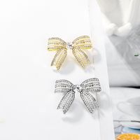 Elegant Bow Knot Alloy Inlay Artificial Pearls Rhinestones Women's Brooches main image 3
