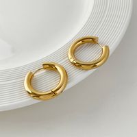 1 Pair Simple Style Round Plating Stainless Steel Titanium Steel 18K Gold Plated Hoop Earrings main image 4