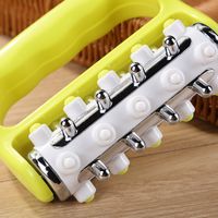 Plastic Curved Five-row Massager Creative Plastic Iron Column Massager Wholesale main image 3