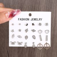 1 Set Simple Style Geometric Plating Inlay Alloy Artificial Pearls Rhinestones Ear Studs main image 1
