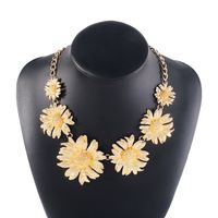 Wholesale Jewelry Vintage Style Tropical Sunflower Flower Alloy Iron Alloy Chain Pendant Necklace sku image 1