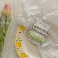 Sweet Ditsy Floral Solid Color Cloth Hair Clip sku image 3
