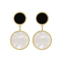 1 Paire Sucré Style Simple Rond Forme De Cœur Fleur Incruster Perle D'imitation Alliage Coquille Des Boucles D'oreilles main image 4