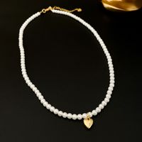 Retro Heart Shape Imitation Pearl Alloy Plating Women's Pendant Necklace main image 5