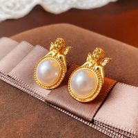 1 Pair Elegant Retro Heart Shape Flower Plating Inlay Copper Pearl Earrings sku image 2
