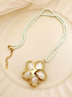 304 Stainless Steel Gold Plated Classical Vintage Style Beaded Plating Inlay Flower Crystal Shell Zircon main image 3
