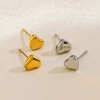 1 Pair Casual Simple Style Heart Shape Plating 304 Stainless Steel 18K Gold Plated Ear Studs main image 4