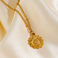 304 Stainless Steel 18K Gold Plated Lady Plating Flower Pendant Necklace main image 2