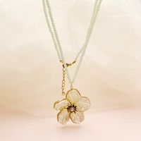 304 Stainless Steel Gold Plated Classical Vintage Style Beaded Plating Inlay Flower Crystal Shell Zircon sku image 1