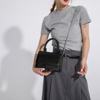 Women's Small All Seasons Pu Leather Streetwear Handbag main image 3