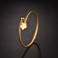 Classic Style Star Flower Stainless Steel Plating 18k Gold Plated Cuff Bracelets main image 5