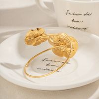 Ig Style Sunflower Stainless Steel Plating 18k Gold Plated Bangle main image 2