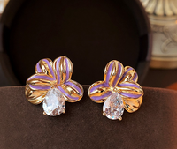 1 Pair Lady Flower Plating Inlay Artificial Pearl Copper Zircon Drop Earrings Ear Studs sku image 4
