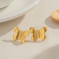 1 Paire Élégant Style Vintage Papillon Placage Acier Inoxydable Plaqué Or 18k Boucles D'oreilles main image 1