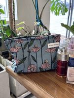 Women's Small All Seasons Canvas Flower Elegant Square Zipper Cosmetic Bag sku image 36
