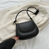 Women's Medium Summer Pu Leather Streetwear Shoulder Bag sku image 1