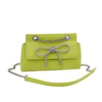 Femmes Petit Faux Cuir Couleur Unie Vêtement De Rue Carré Boucle Magnétique Sac D'épaule Sac Bandoulière sku image 3