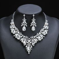 Luxurious Geometric Alloy Plating Inlay Artificial Pearls Rhinestones Glass Women's Earrings Necklace sku image 2