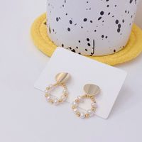 1 Pair Elegant Simple Style Geometric Freshwater Pearl Copper Gold Plated Drop Earrings main image 4