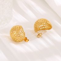 1 Pair Modern Style C Shape Plating Stainless Steel 18K Gold Plated Ear Studs main image 5