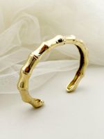 Classic Style Commute Solid Color 304 Stainless Steel 14K Gold Plated Cuff Bracelets In Bulk main image 1