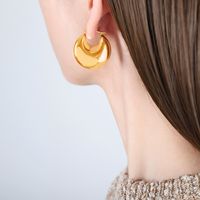 1 Paire Style Simple Couleur Unie Placage Acier Au Titane Plaqué Or 18k Des Boucles D'oreilles main image 3