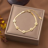 304 Stainless Steel 18K Gold Plated Elegant Lady Plating Flower Bracelets Necklace main image 4