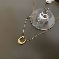 Einfacher Stil U-form Titan Stahl Vergoldet Halskette Mit Anhänger In Masse main image 4
