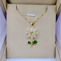 Stainless Steel 18K Gold Plated Simple Style Plating Inlay Flower Rhinestones Pendant Necklace main image 6