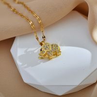 Cute Elephant Titanium Steel Copper Plating Inlay Zircon Gold Plated Pendant Necklace main image 3