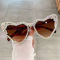 Sweet Simple Style Heart Shape Ac Special-shaped Mirror Inlaid Zircon Full Frame Women's Sunglasses main image 2