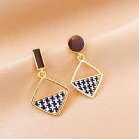 1 Pair Simple Style Round Square Heart Shape Alloy Plating Inlay Rhinestones Pearl Women's Drop Earrings sku image 19