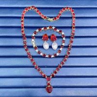 Luxuriös Dame Geometrisch Herzform Imitationsperle Kupfer Überzug Inlay Künstliche Edelsteine Armbänder Ohrringe Halskette main image 4