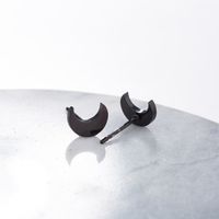 1 Pair Cute Simple Style Classic Style Moon Stainless Steel 18k Gold Plated Ear Studs main image 3