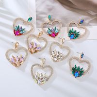 1 Pair Lady Classic Style Heart Shape Inlay Alloy Rhinestones Drop Earrings main image 8