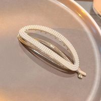 Estilo Simple Color Sólido Aleación Embutido Perlas Artificiales Diamantes De Imitación Pinza Para El Cabello sku image 2